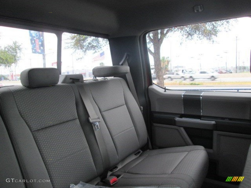 2015 F150 XLT SuperCrew 4x4 - Ruby Red Metallic / Medium Earth Gray photo #28