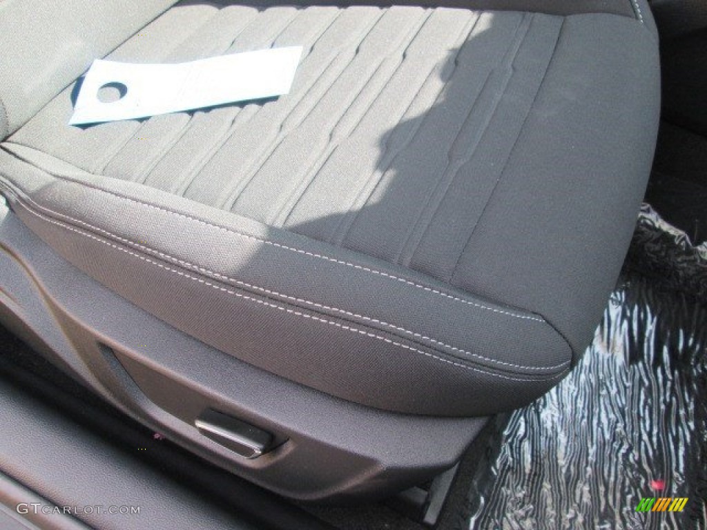 2015 Mustang GT Coupe - Ingot Silver Metallic / Ebony photo #19