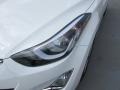 2016 White Hyundai Elantra SE  photo #9