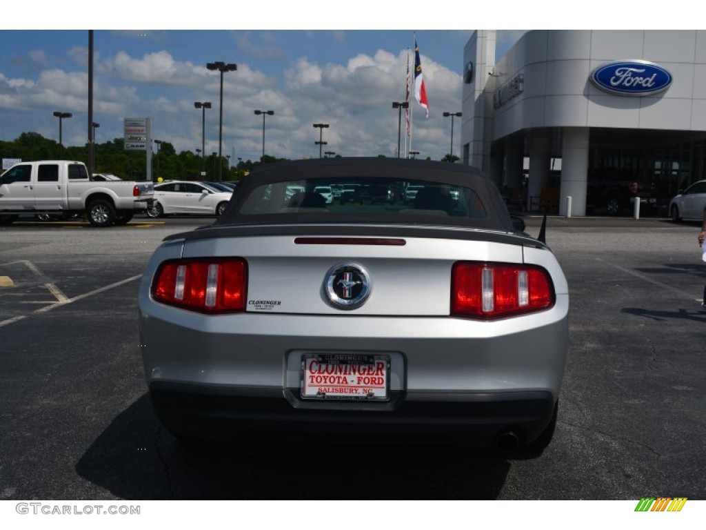 2010 Mustang V6 Convertible - Brilliant Silver Metallic / Stone photo #6