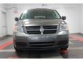 2010 Dark Titanium Metallic Dodge Grand Caravan SE Hero  photo #4