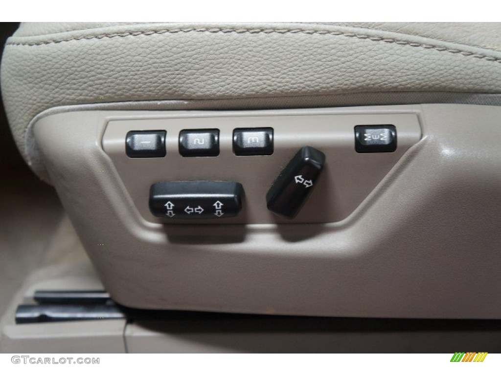 2005 XC90 2.5T AWD - Ruby Red Metallic / Taupe/Light Taupe photo #20
