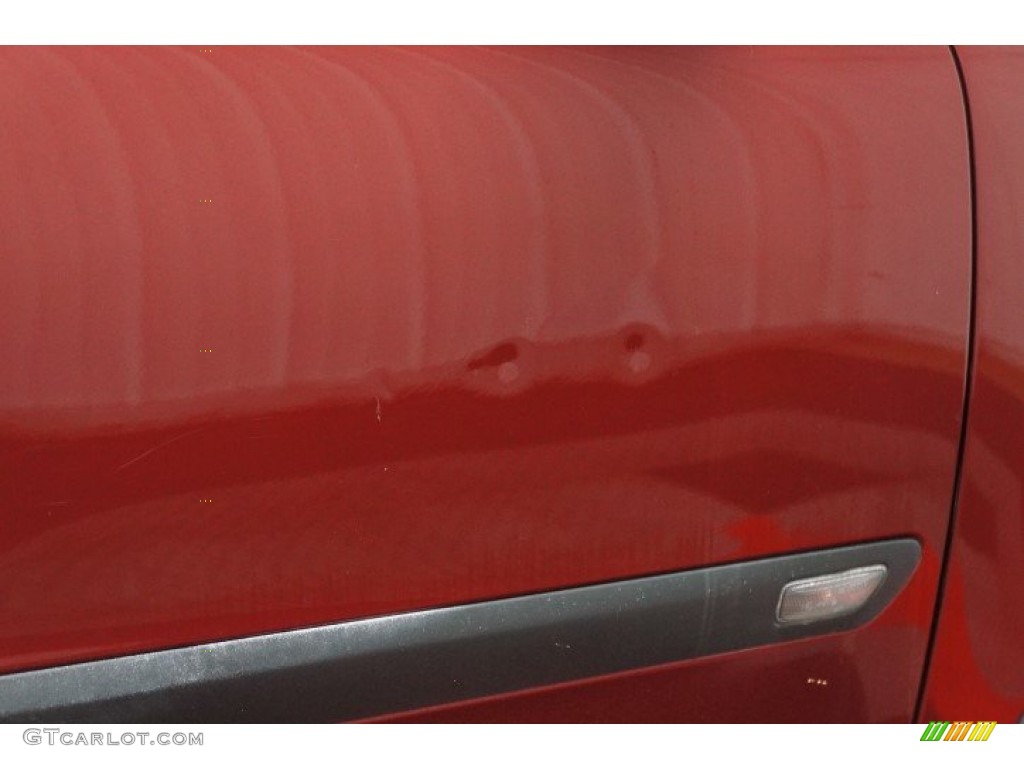 2005 XC90 2.5T AWD - Ruby Red Metallic / Taupe/Light Taupe photo #45