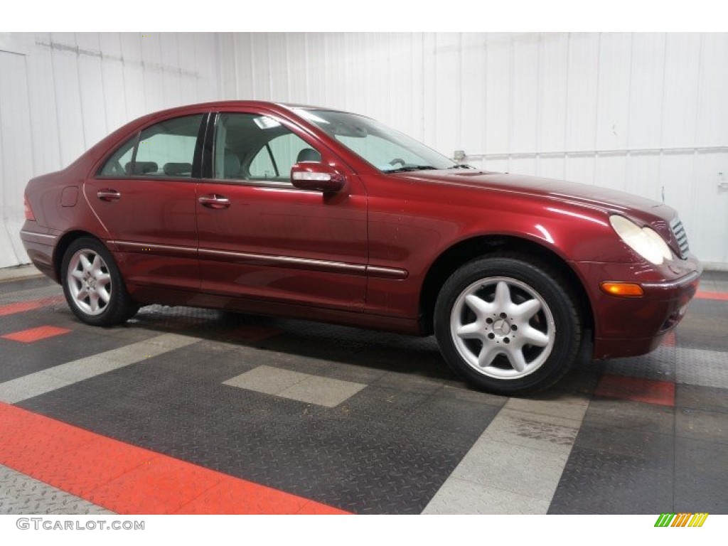 2002 Mercedes-Benz C 240 Sedan Exterior Photos