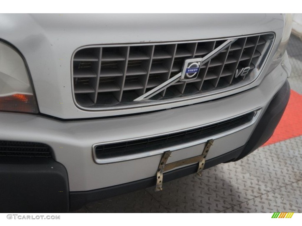 2005 XC90 V8 AWD - Silver Metallic / Graphite photo #39