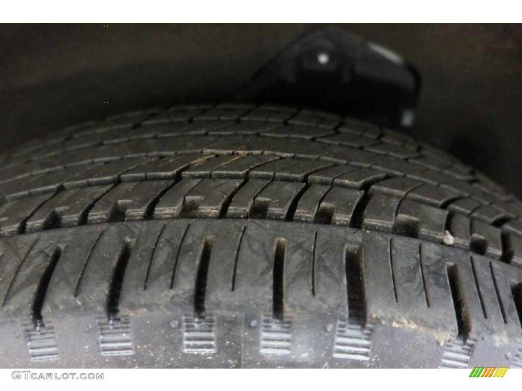 2005 XC90 V8 AWD - Silver Metallic / Graphite photo #56