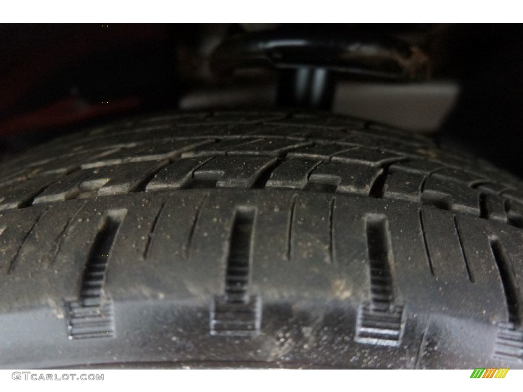 2005 XC90 V8 AWD - Silver Metallic / Graphite photo #63