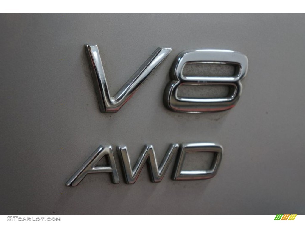 2005 XC90 V8 AWD - Silver Metallic / Graphite photo #73