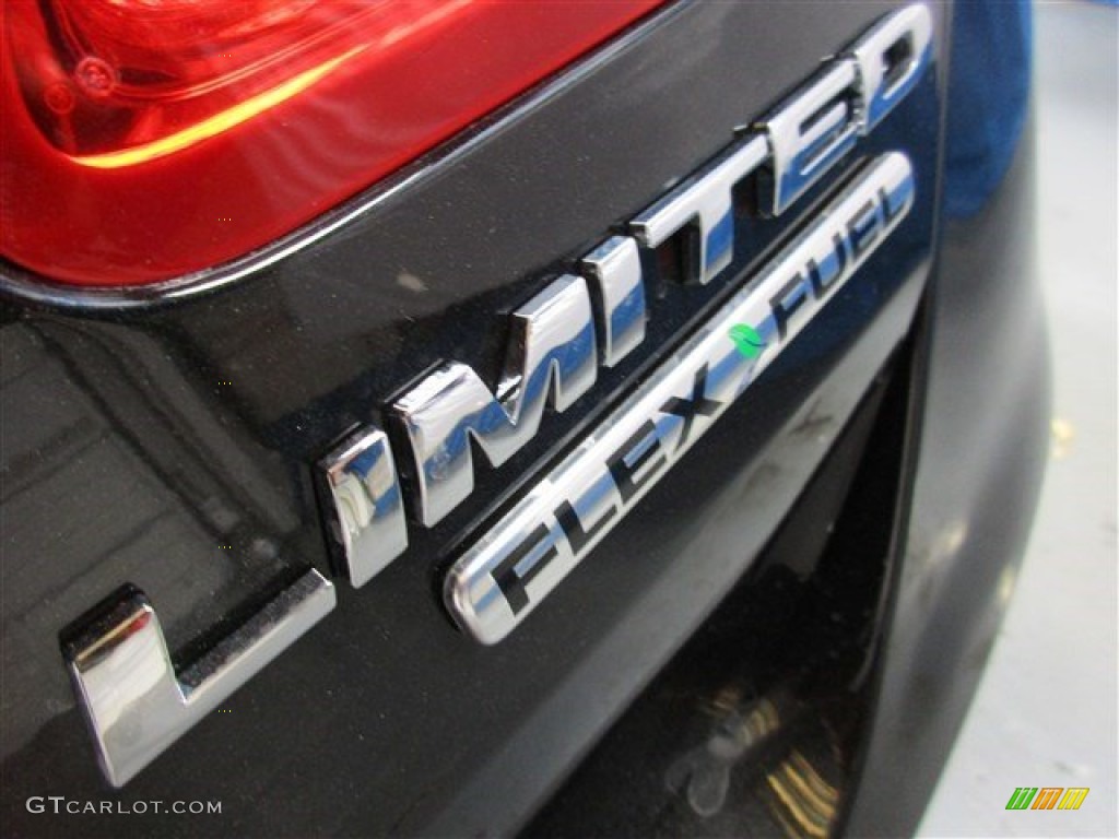2015 Taurus Limited - Tuxedo Black Metallic / Charcoal Black photo #6