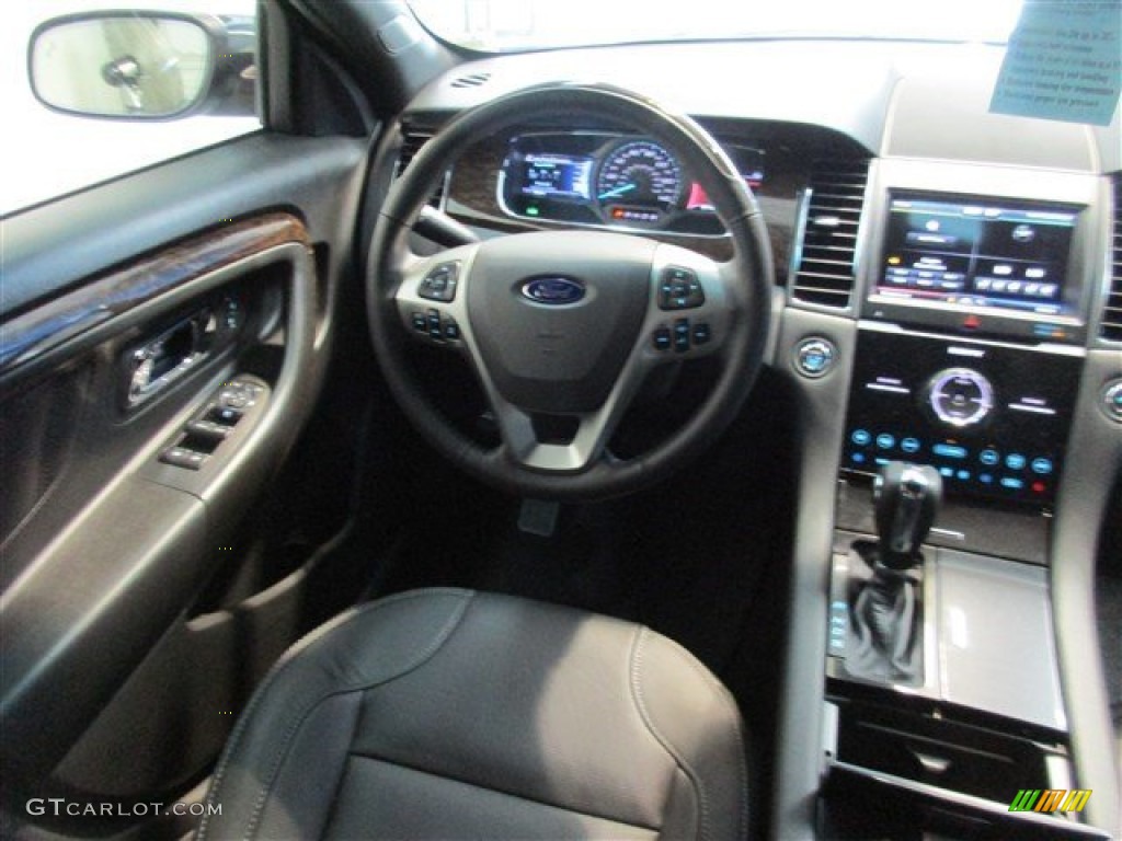 2015 Taurus Limited - Tuxedo Black Metallic / Charcoal Black photo #10
