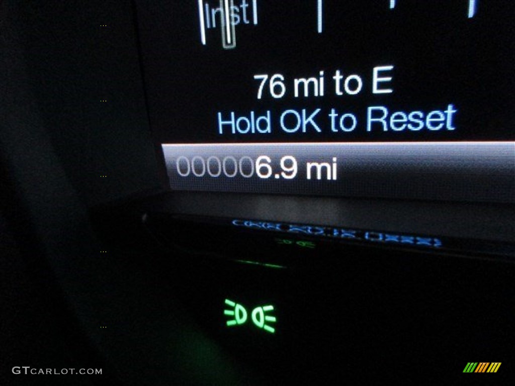 2015 Taurus Limited - Tuxedo Black Metallic / Charcoal Black photo #17