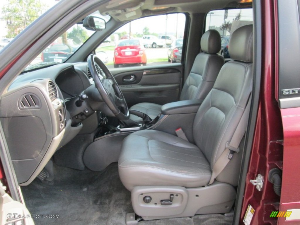 2004 Envoy XUV SLT 4x4 - Magnetic Red Metallic / Dark Pewter photo #11
