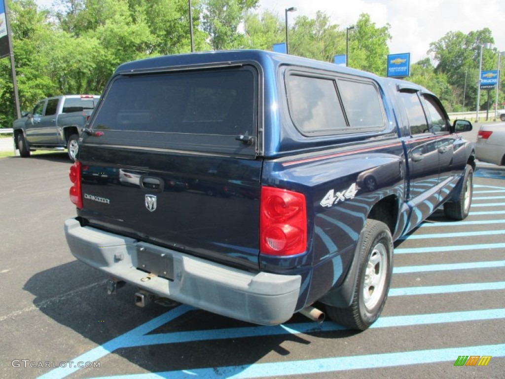 2006 Dakota ST Quad Cab 4x4 - Patriot Blue Pearl / Medium Slate Gray photo #7