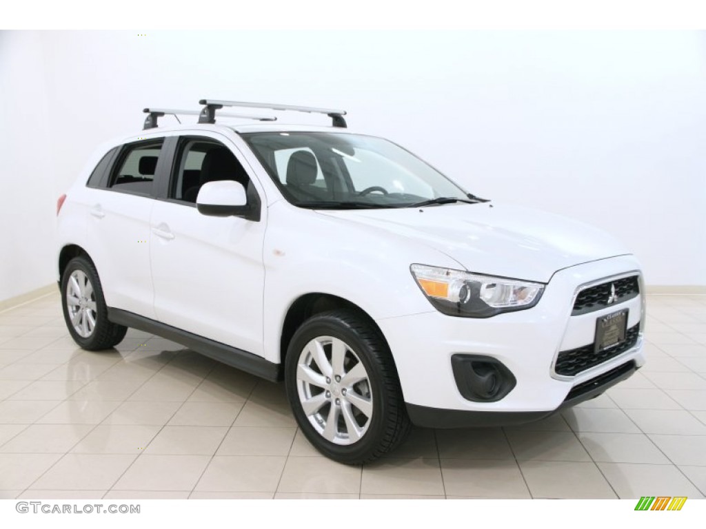 2014 Outlander Sport ES - White Pearl / Black photo #1