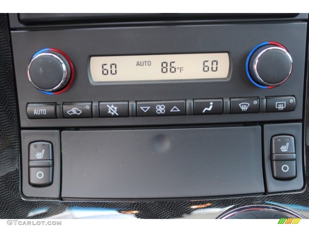 2013 Chevrolet Corvette Grand Sport Coupe Controls Photo #105907713