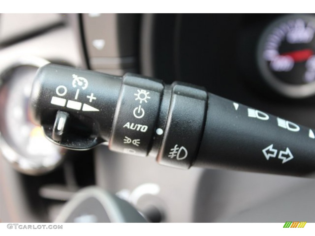 2013 Chevrolet Corvette Grand Sport Coupe Controls Photo #105908027