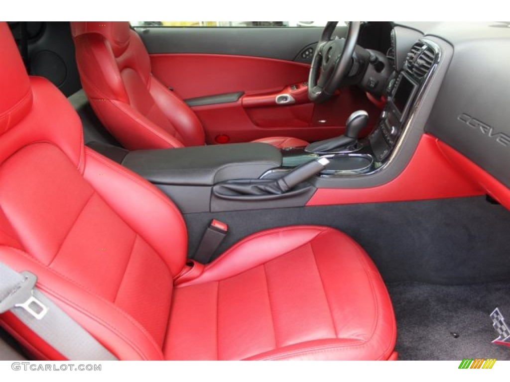2013 Chevrolet Corvette Grand Sport Coupe Front Seat Photos