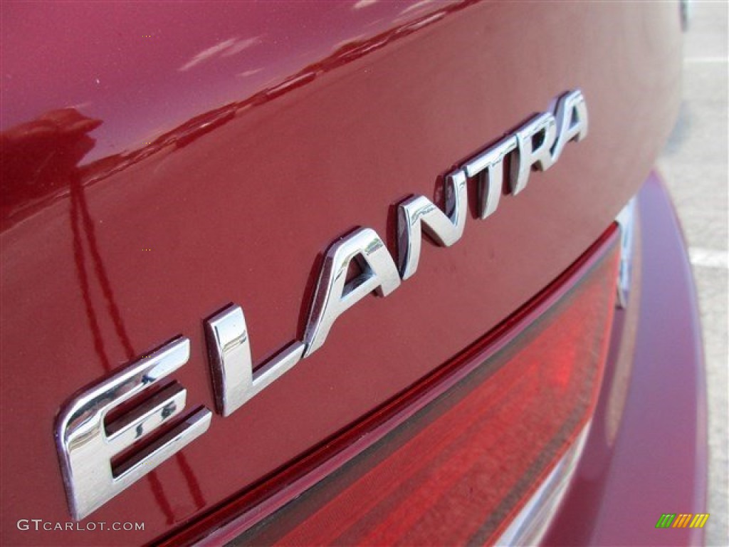 2016 Elantra Value Edition - Red / Black photo #4