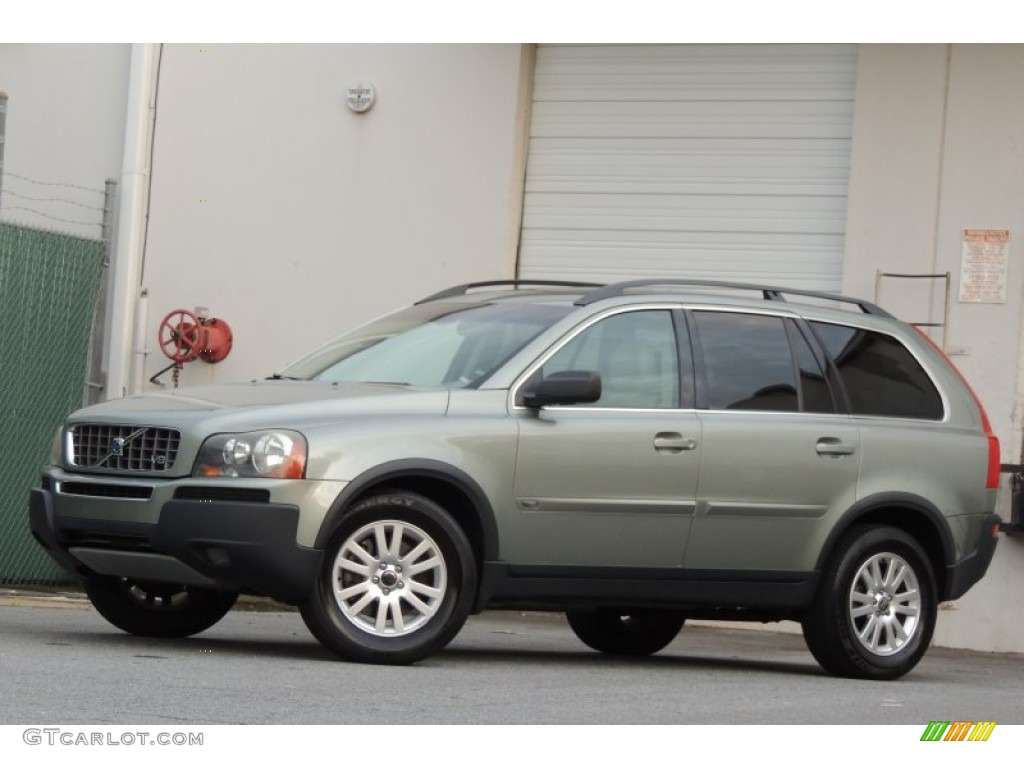 2006 XC90 V8 AWD - Willow Green Metallic / Taupe/Light Taupe photo #2