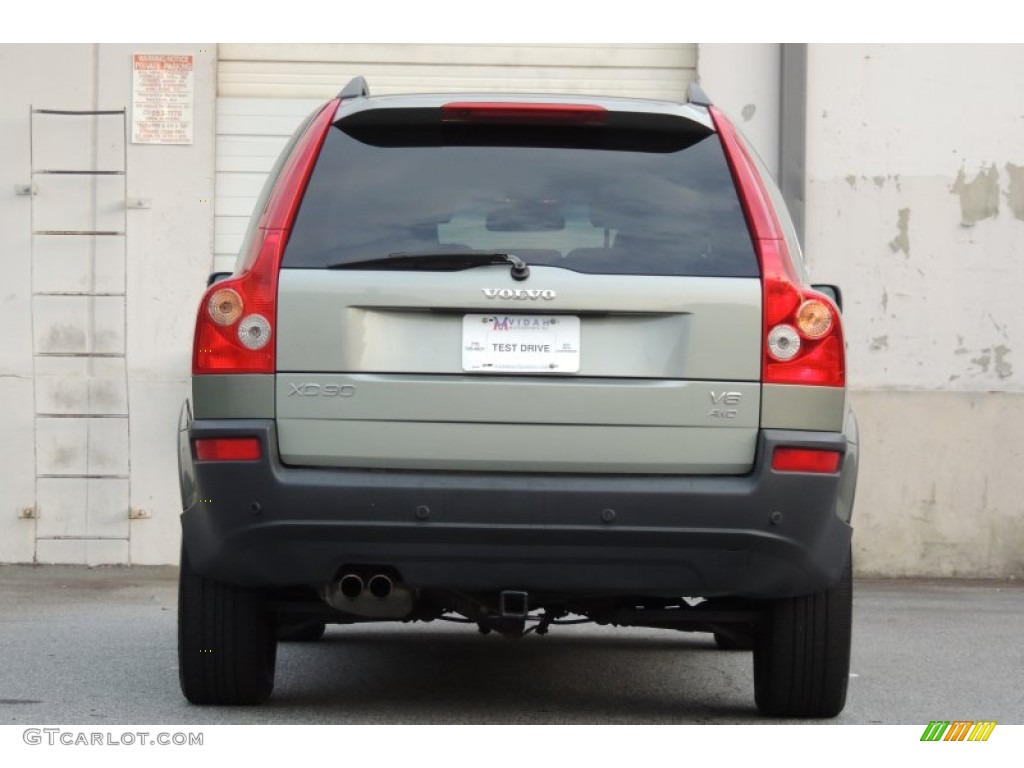 2006 XC90 V8 AWD - Willow Green Metallic / Taupe/Light Taupe photo #7