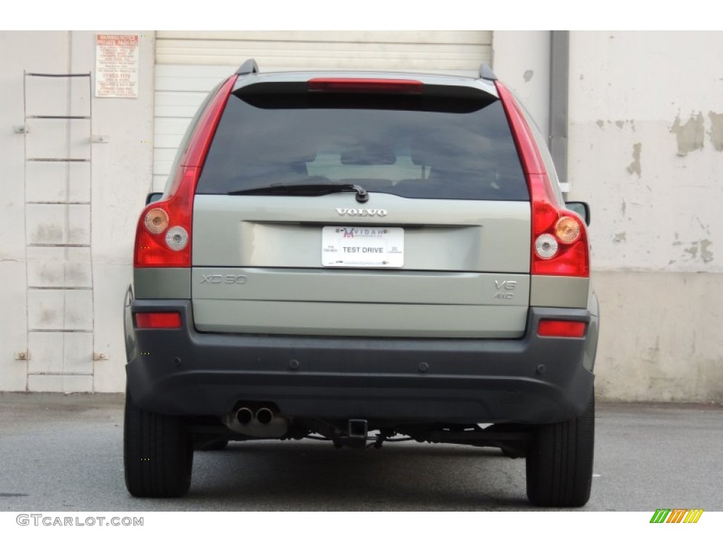2006 XC90 V8 AWD - Willow Green Metallic / Taupe/Light Taupe photo #26