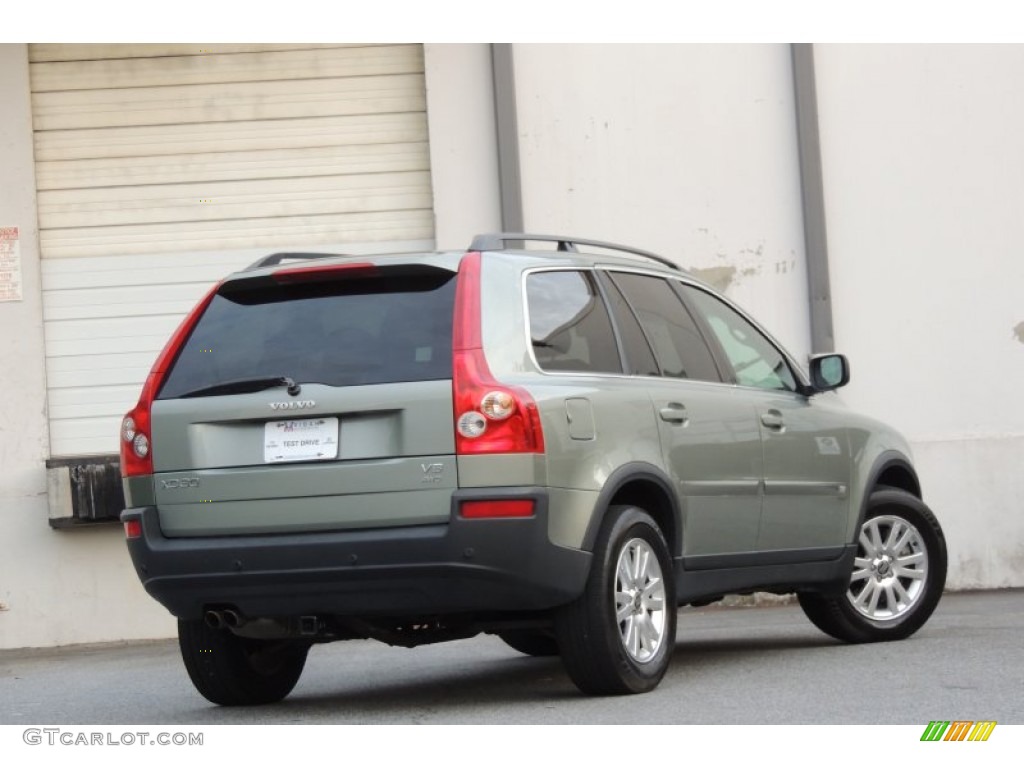 2006 XC90 V8 AWD - Willow Green Metallic / Taupe/Light Taupe photo #29