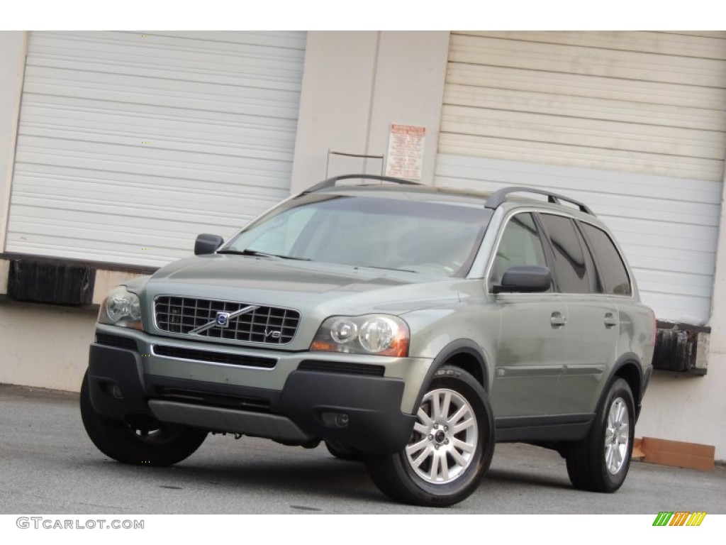 2006 XC90 V8 AWD - Willow Green Metallic / Taupe/Light Taupe photo #31