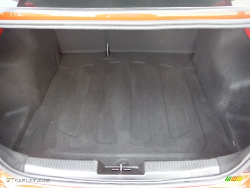 2013 Sonic LT Sedan - Victory Red / Jet Black/Dark Titanium photo #29