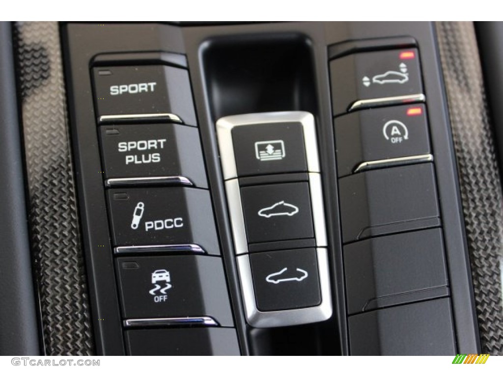 2016 Porsche 911 Turbo S Coupe Controls Photo #105914801