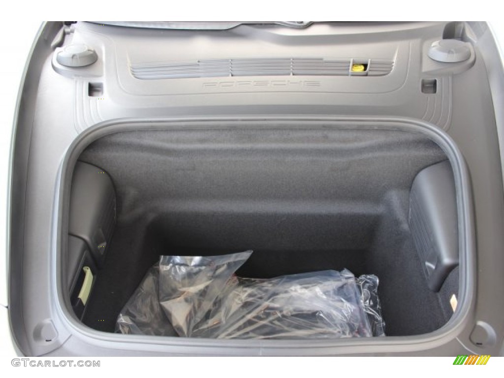2016 Porsche 911 Turbo S Coupe Trunk Photo #105915035