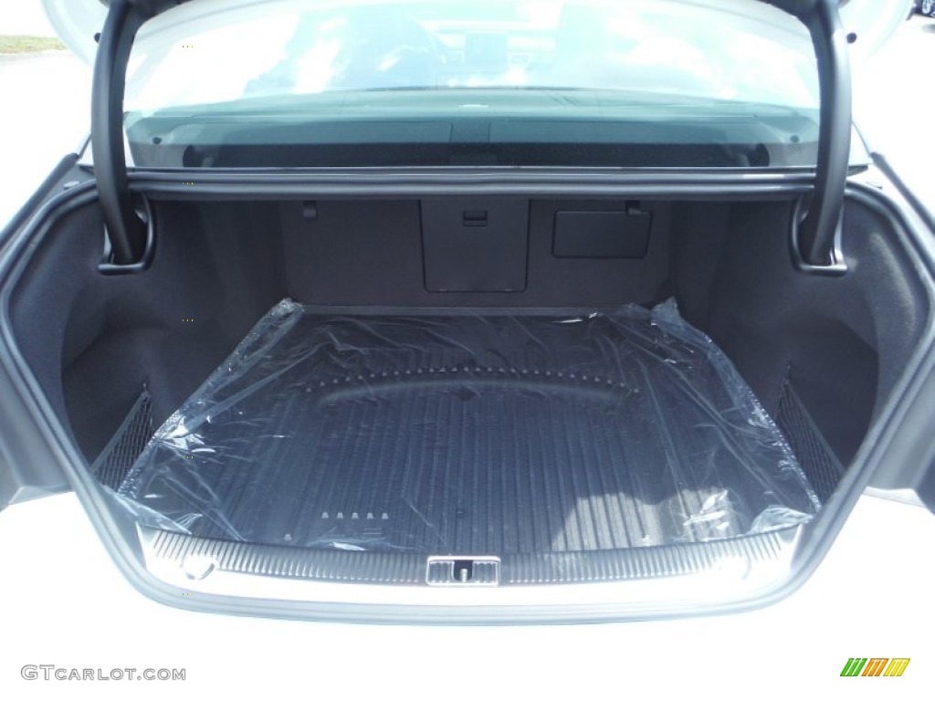 2016 Audi A8 L 3.0T quattro Trunk Photo #105916682