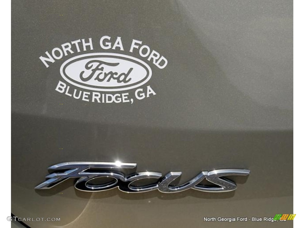 2015 Focus SE Hatchback - Tectonic Metallic / Charcoal Black photo #39