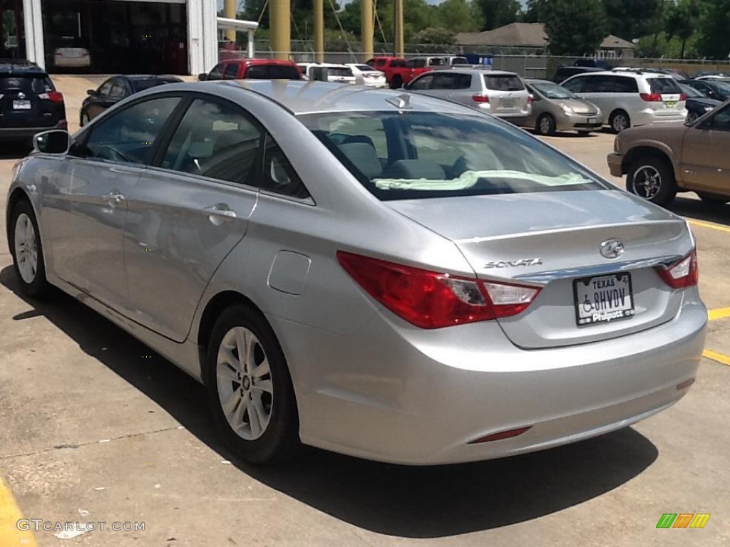 2013 Sonata GLS - Radiant Silver / Gray photo #4