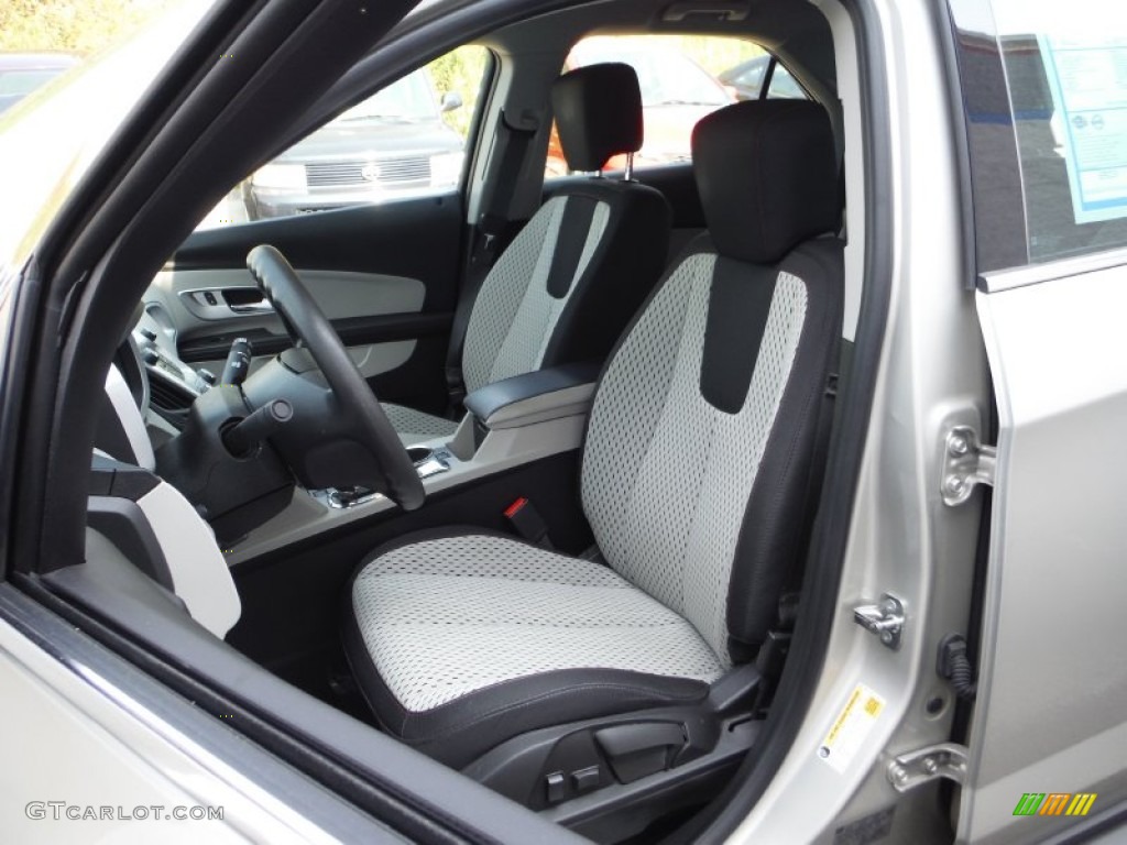 2014 Chevrolet Equinox LS Front Seat Photo #105929647