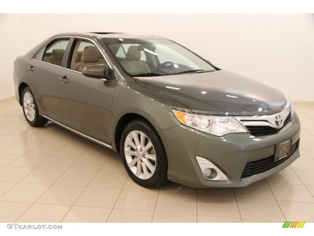 2012 Camry XLE V6 - Cypress Green Pearl / Ivory photo #1