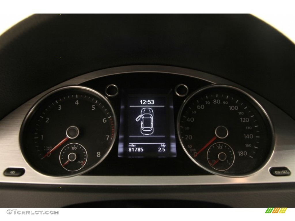 2009 Volkswagen CC Luxury Gauges Photos