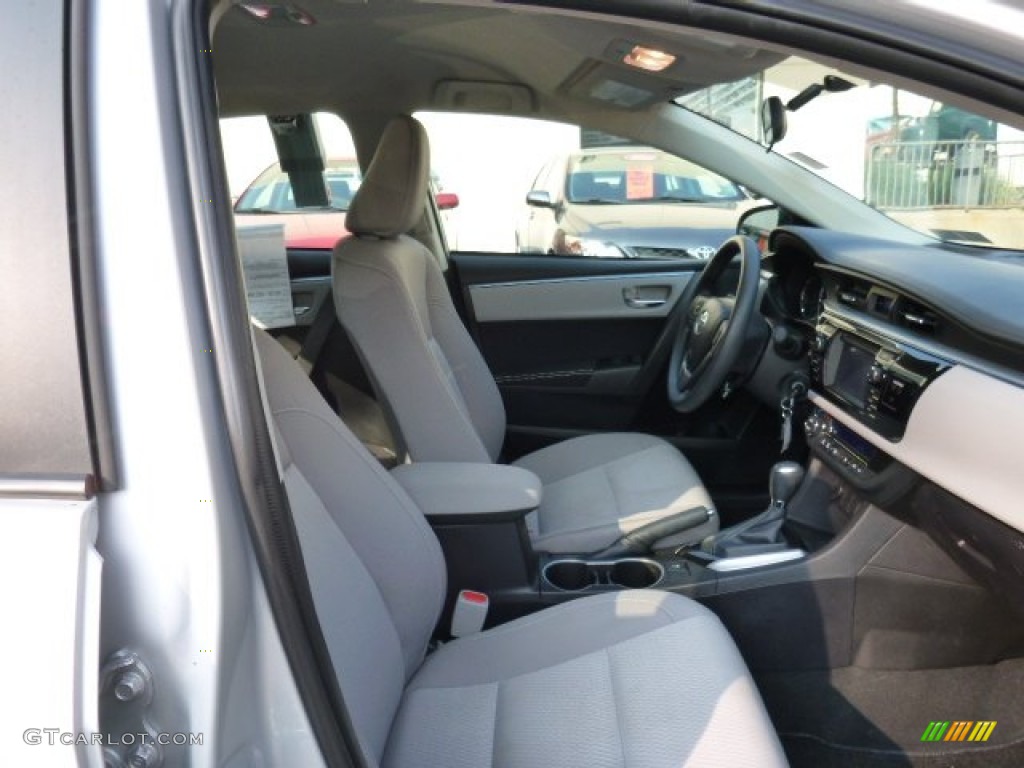 2014 Corolla LE - Classic Silver Metallic / Ash photo #13