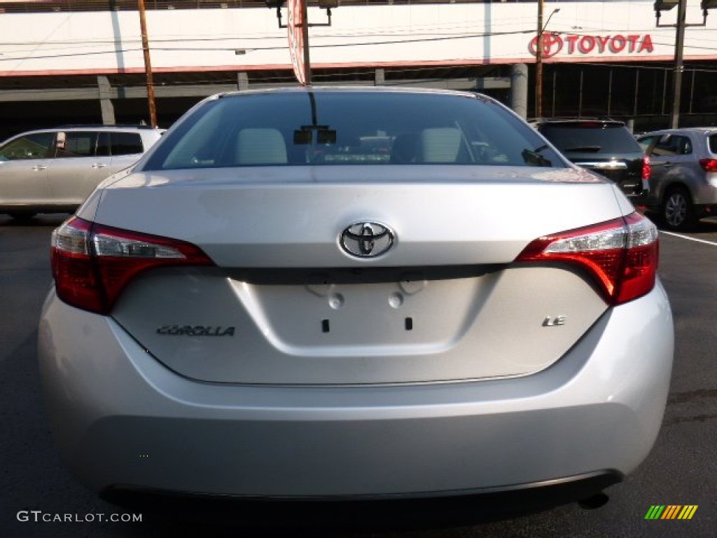 2014 Corolla LE - Classic Silver Metallic / Ash photo #16