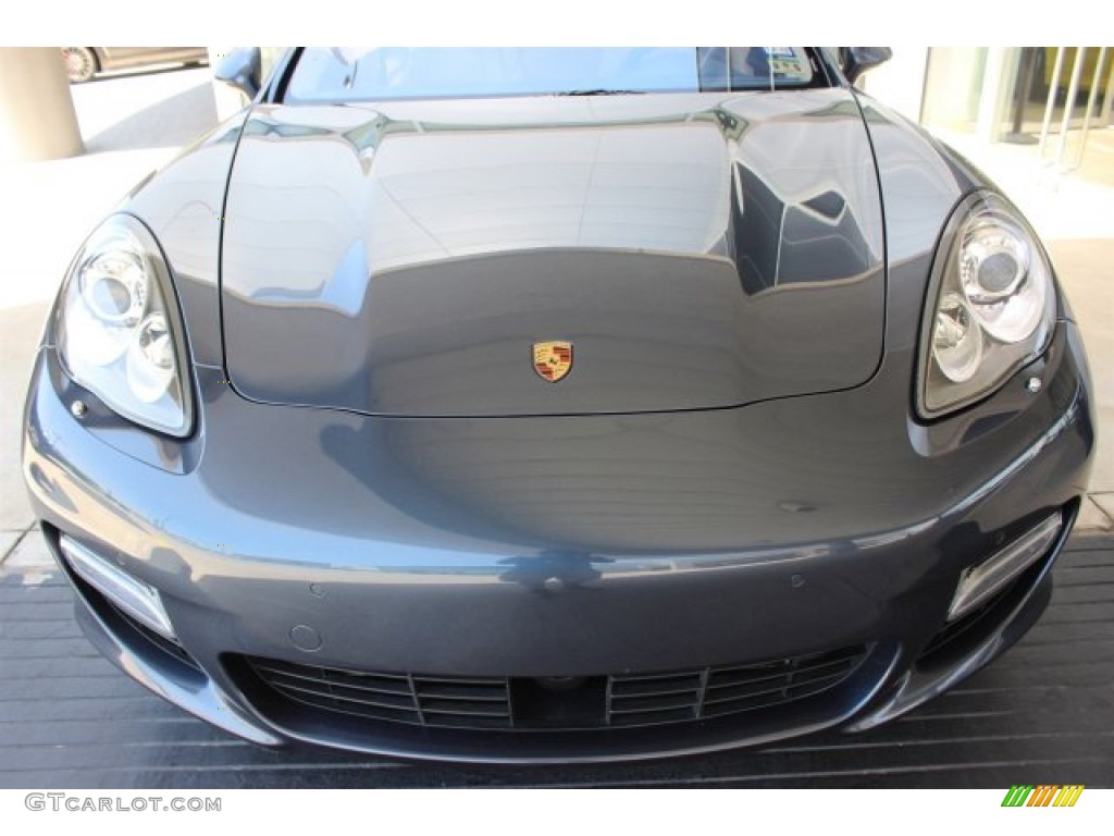 2010 Panamera Turbo - Yachting Blue Metallic / Yachting Blue/Cream photo #2