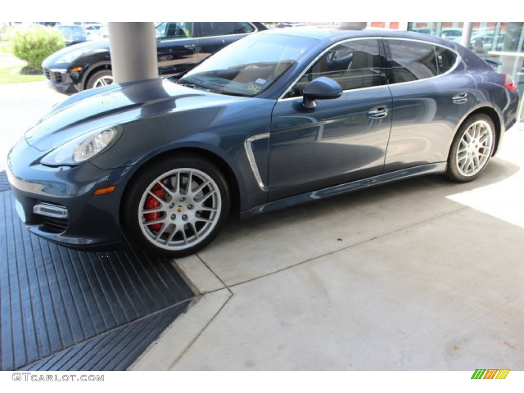 2010 Panamera Turbo - Yachting Blue Metallic / Yachting Blue/Cream photo #6