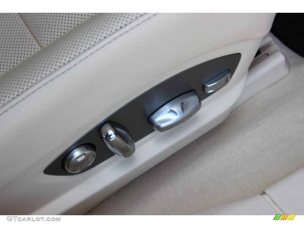 2010 Panamera Turbo - Yachting Blue Metallic / Yachting Blue/Cream photo #50