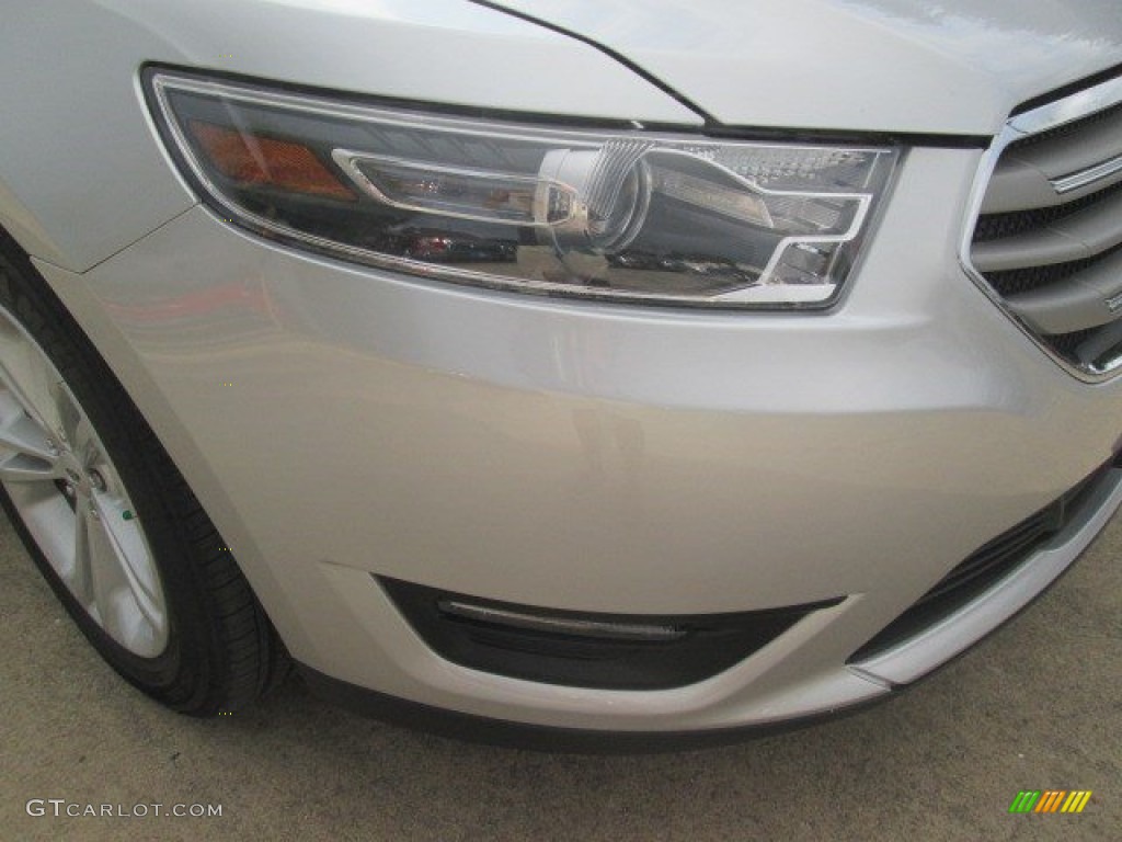 2015 Taurus SEL - Ingot Silver Metallic / Charcoal Black photo #2
