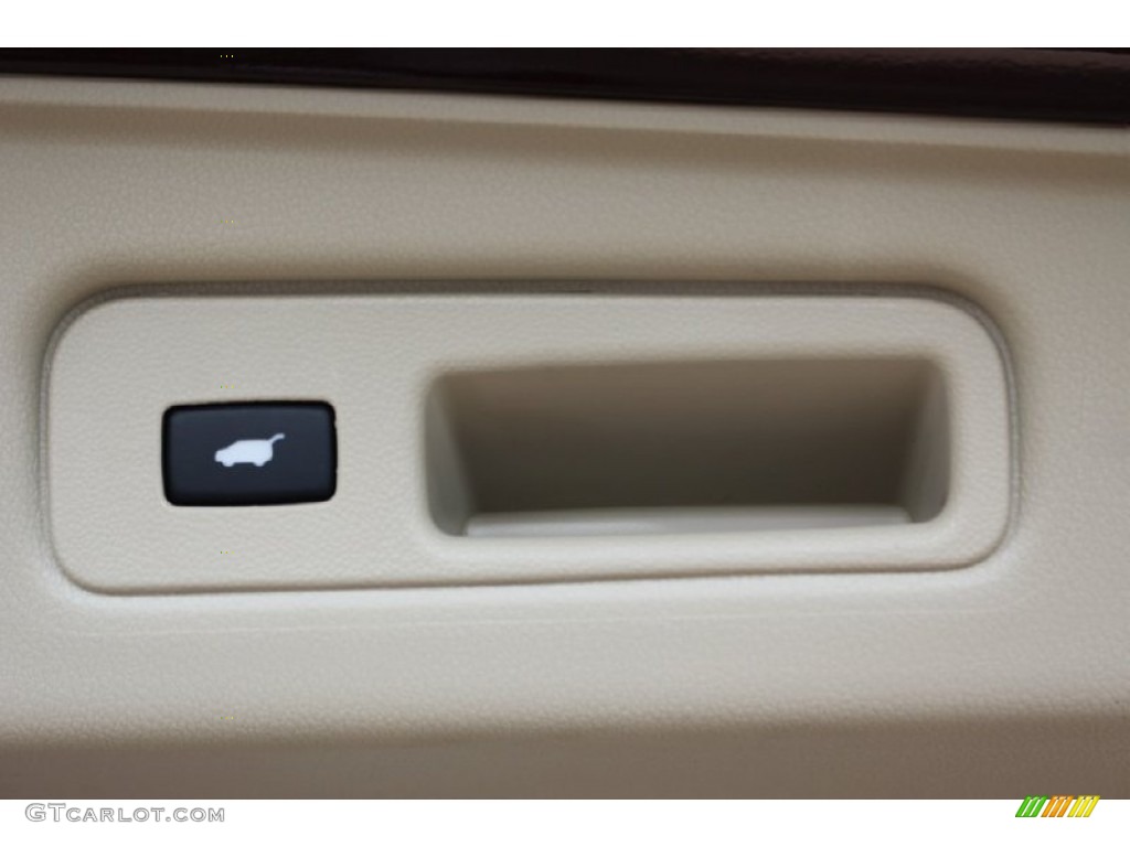 2016 RDX  - Basque Red Pearl II / Parchment photo #22