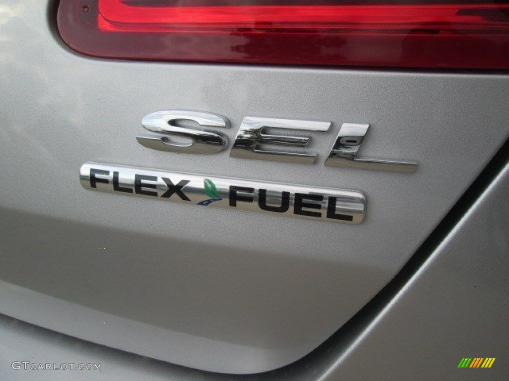 2015 Taurus SEL - Ingot Silver Metallic / Charcoal Black photo #11