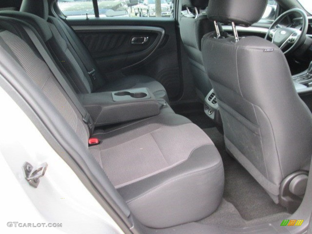 2015 Taurus SEL - Ingot Silver Metallic / Charcoal Black photo #16
