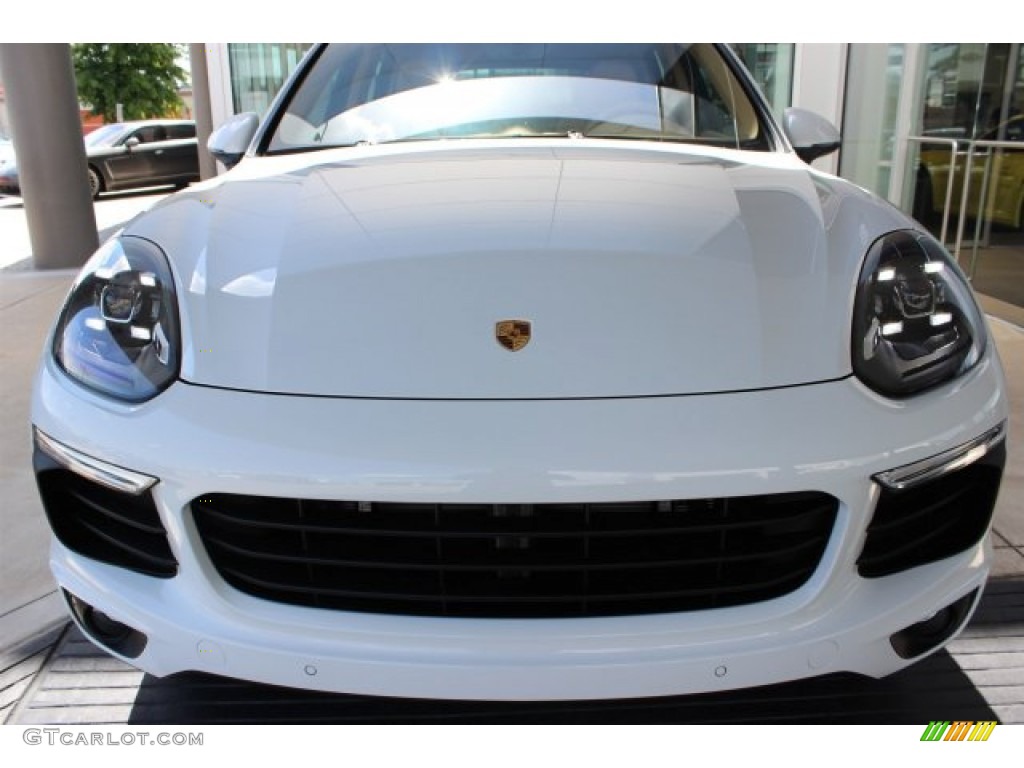 White 2016 Porsche Cayenne S E-Hybrid Exterior Photo #105936010