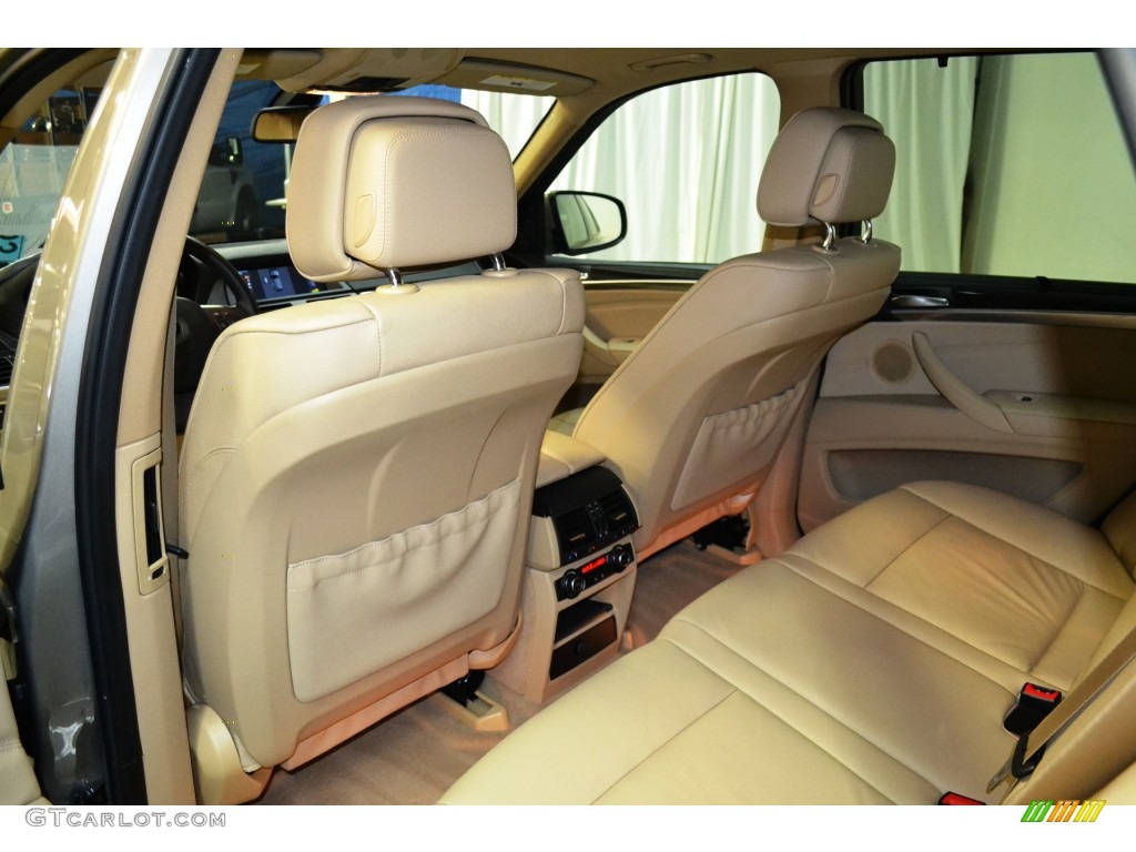 2011 X5 xDrive 35i - Platinum Bronze Metallic / Sand Beige photo #15