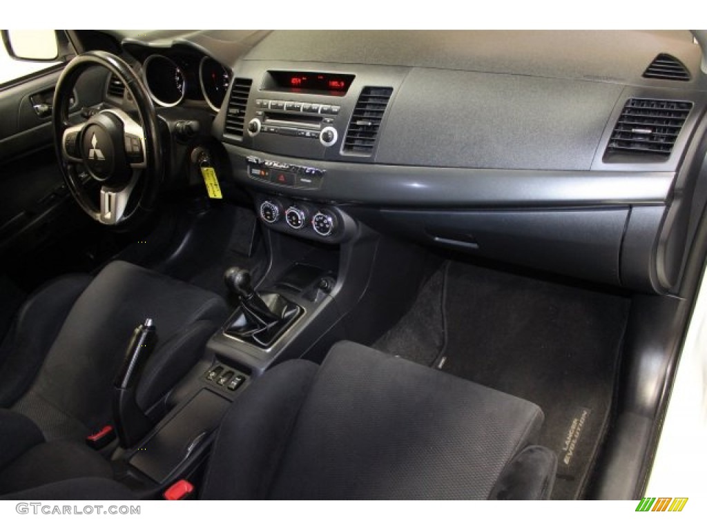 2011 Lancer Evolution GSR - Wicked White / Black photo #11