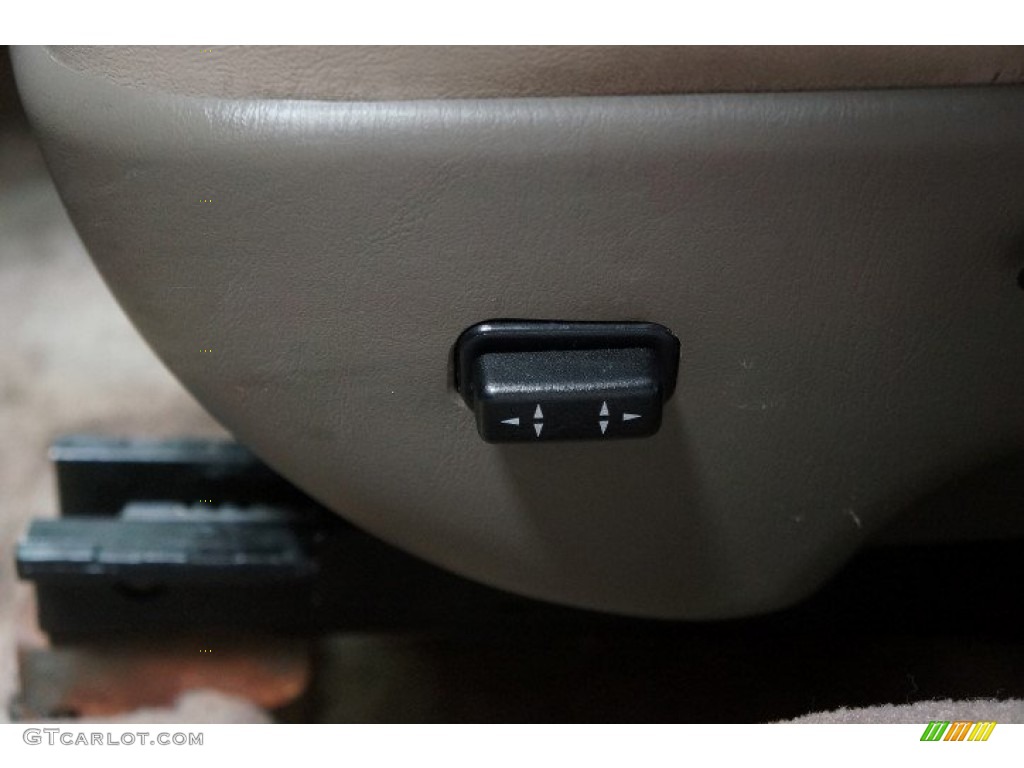 2000 Malibu LS Sedan - Black / Neutral photo #20