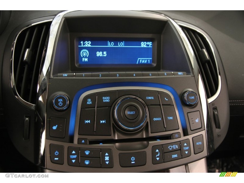 2011 LaCrosse CXL - Quicksilver Metallic / Ebony photo #8